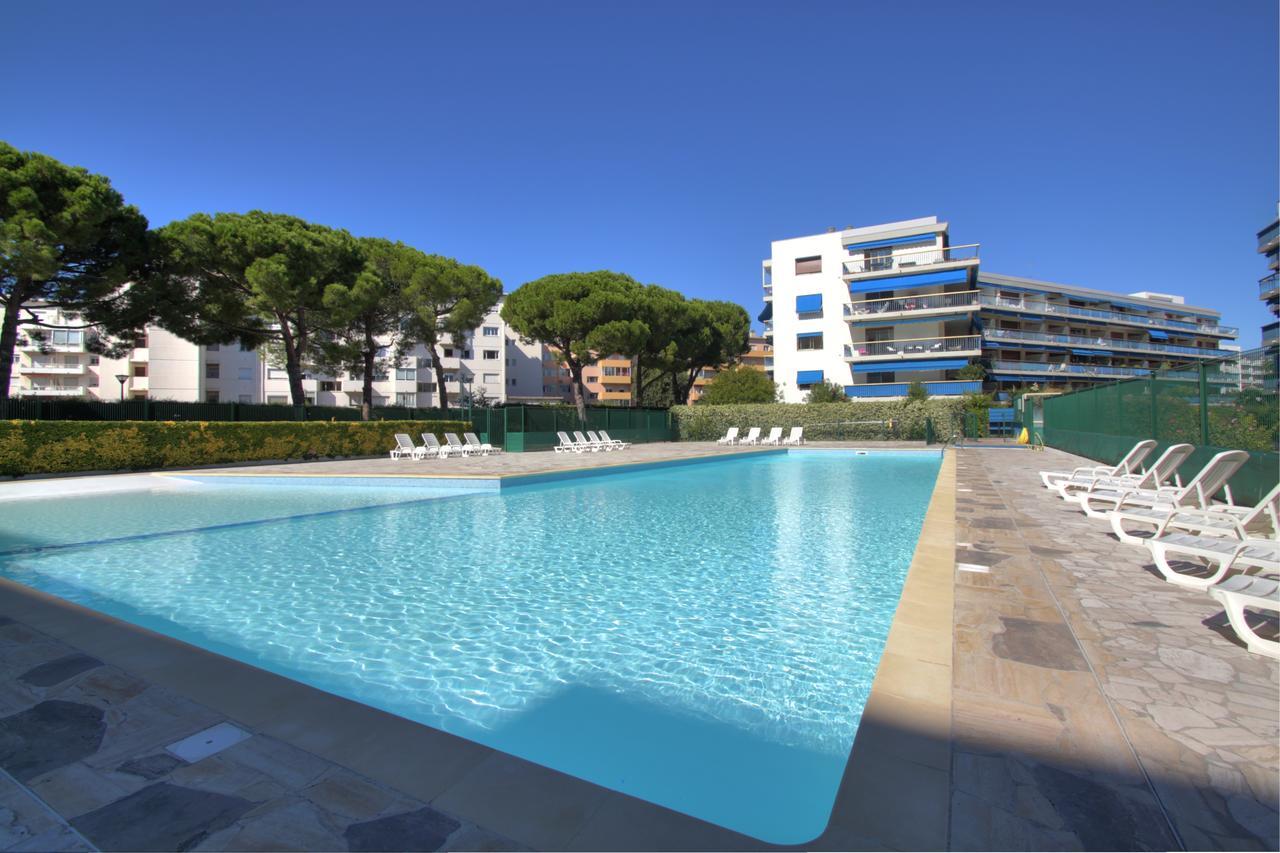 Le Grand Large Caravelle 3 Hotel Cagnes-sur-Mer Exterior photo